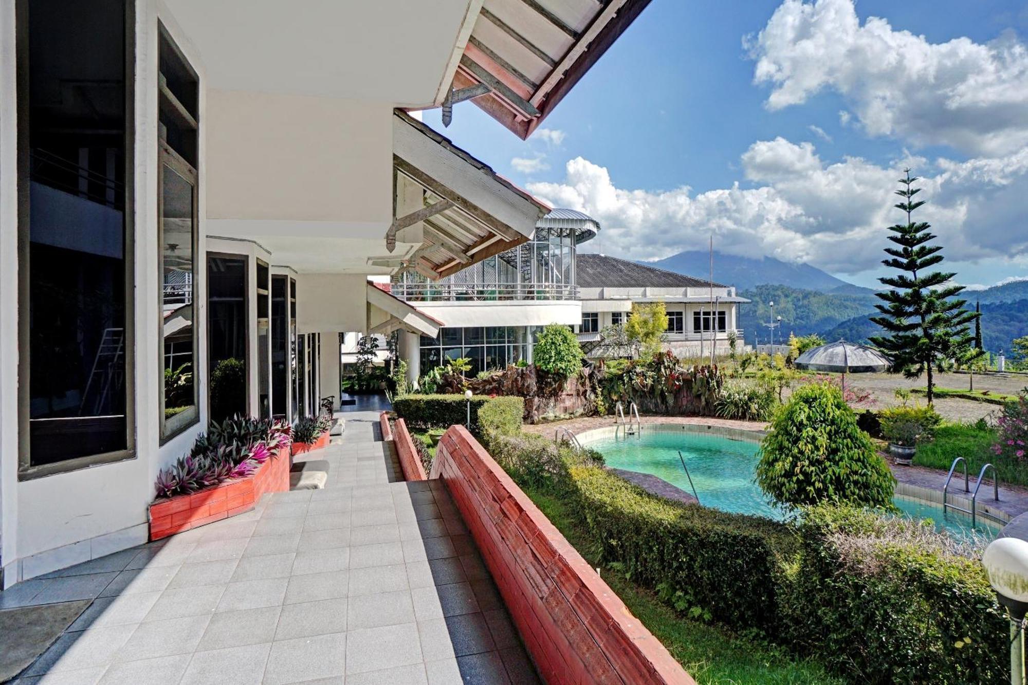 Oyo 90028 Hotel Victory Batu  Εξωτερικό φωτογραφία